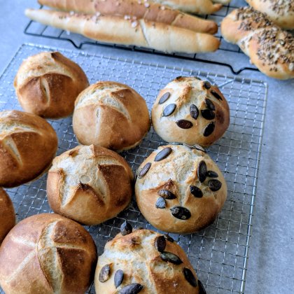 Gebäck, Semmel, Weckerl, Stangerl Frisches Geb&auml;ck (Talentetausch Kärnten)