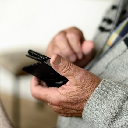 Hilfe für Senioren (Neue Medien und Technik) Nachhilfe, Computer, Handy, Medien (Talentetausch Kärnten)
